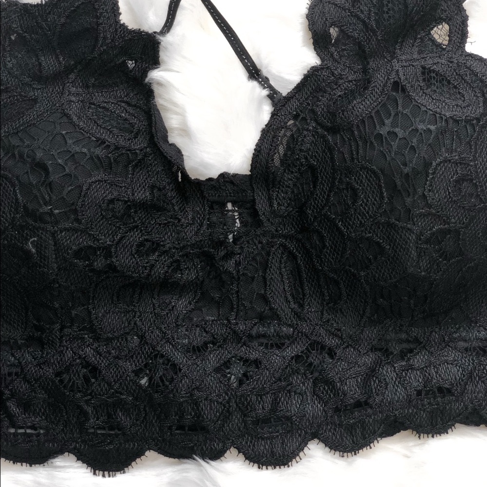 RESTOCKED Lena Crochet Lace Bralette - Black - Picture 4 of 5